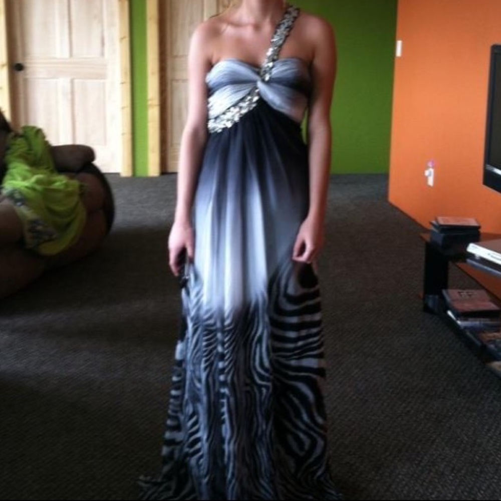Prom dress